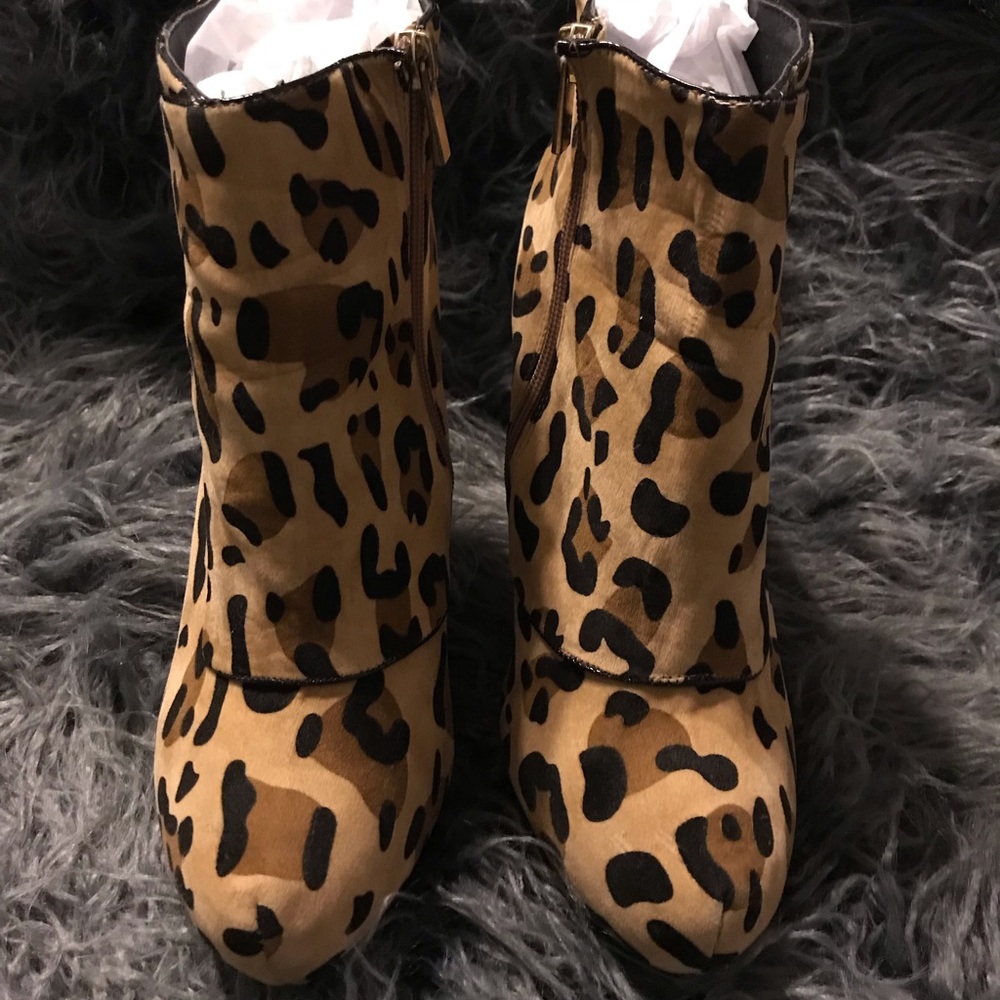 JustFab Booties - Picture 2 of 6